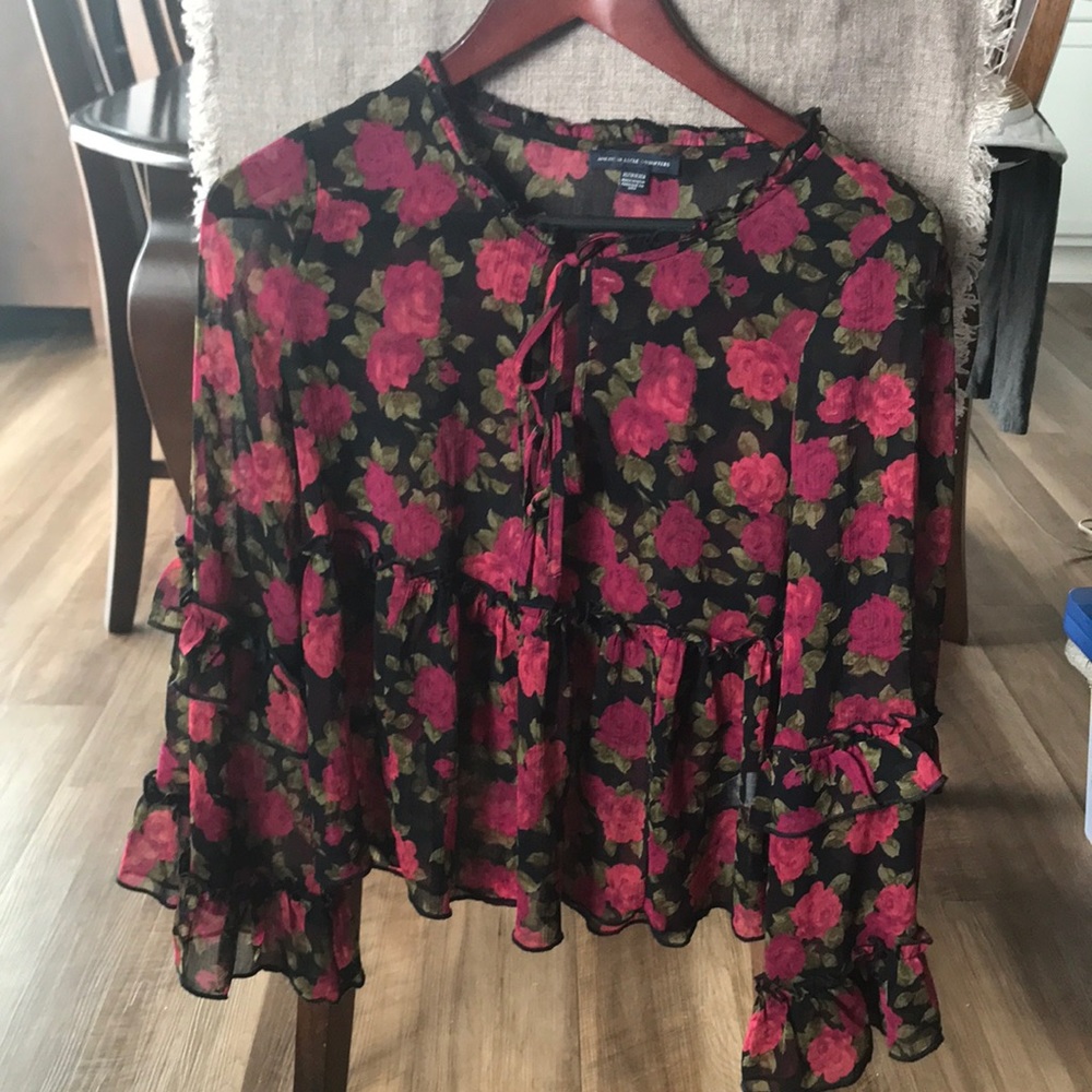 American eagle outfitters floral blouse